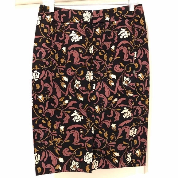 LOFT Floral Stretch Pencil Skirt - Picture 2 of 5